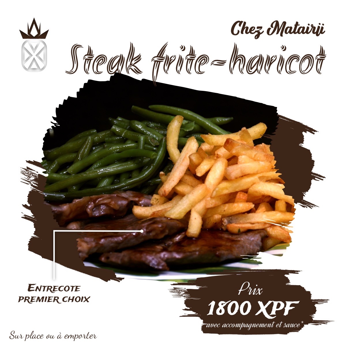 Un steak-frite avec des haricots vert. 